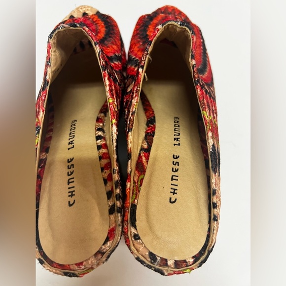 Chinese Laundry Colorful Platform Wedges Slide - Picture 6 of 9